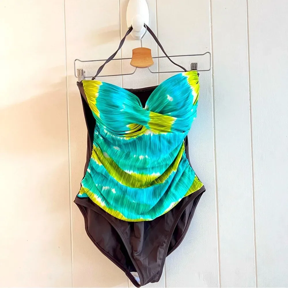 La Blanca One Piece Swimsuit